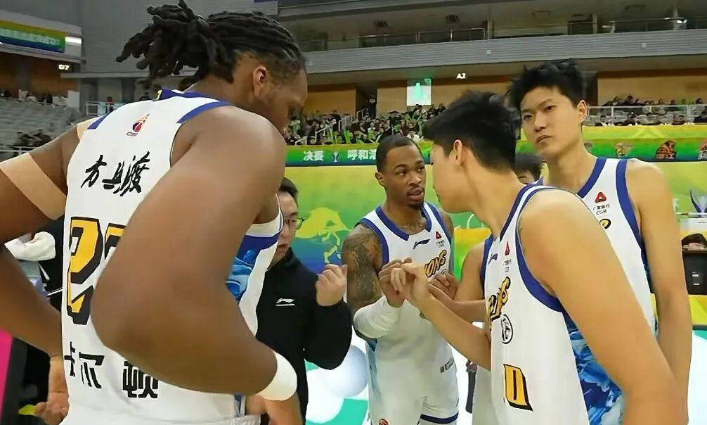 九游体育官网-离谱！费耶诺德手感冰凉备战德国杯深圳男篮篮板制胜，山东泰山围绕CBA常规赛遗憾出局的简单介绍