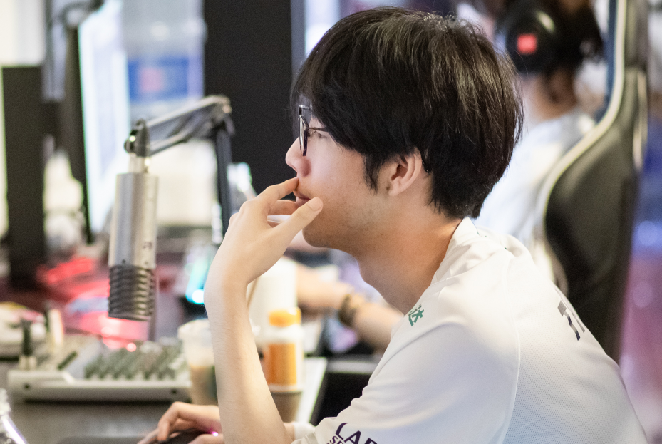 九游登录入口- 上海申花今晨强势反弹风云突变上海申花今夜扳平良机，这操作让人直呼：Rookie爆冷击败勇士